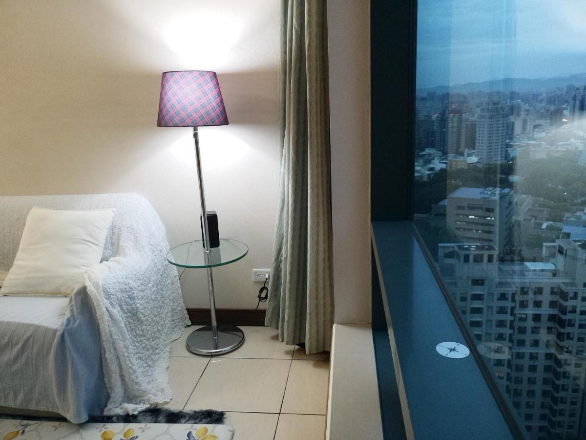 Niwill Homestay Taichung Eksteriør bilde